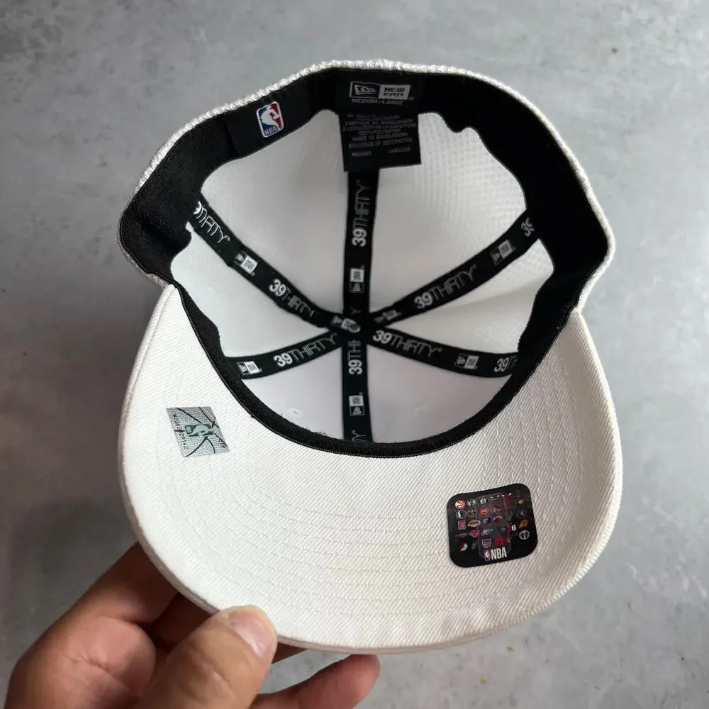 Houston Rockets New Era Mesh Back 39Thirty Hat Size Medium-Large White Cap NWT